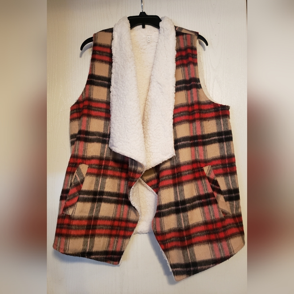 Vest fluffy plaid